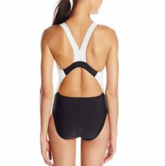 Speedo racing - Picture 2 of 3